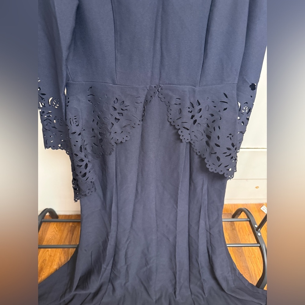 Elegant Navy Laser-Cut Peplum Dress - Women's Formal Dress Size 10/12 - Picture 4 of 9
